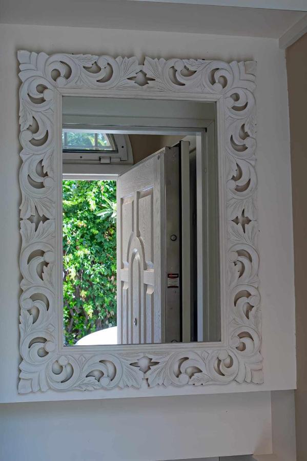 Ferienwohnung Charming And Cozy House Nettuno Exterior foto